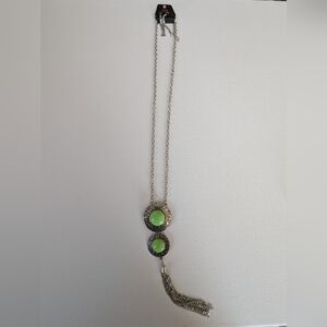 Paparazzi Necklace and Earring set